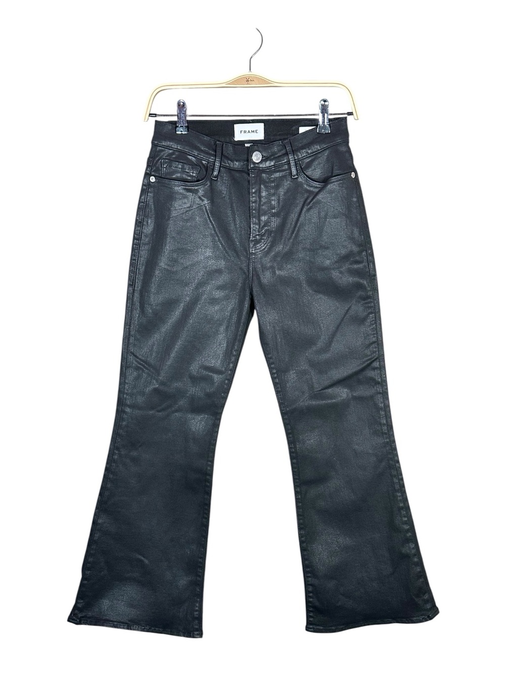 FRAME Coated Denim Le Crop Flare in coated noir - Picture 10 of 11